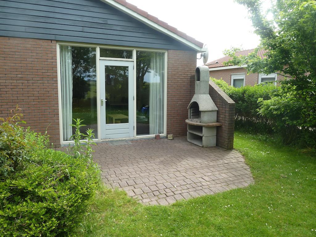 Ferienhaus Lisakowski Warmenhuizen Exteriör bild